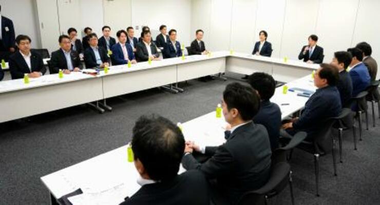 　国会で開かれた社会保障国民会議の実務者会議＝２６日午後