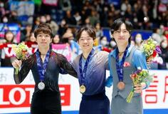 フィギュア鍵山２連覇で五輪代表