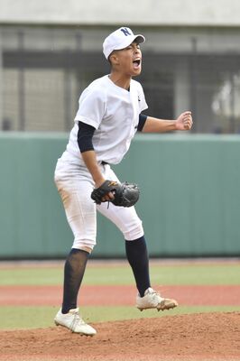 佐野日大の洲永＝27日の１回戦より