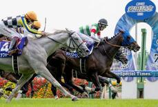 安田記念、シックスペンスが優勝
