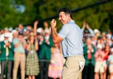 マキロイ２連覇、松山１２位