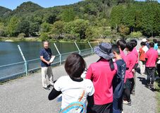 高校登山部員や顧問、地形の読み取り学ぶ　那須雪崩事故再発防止へ　県教委が研修会