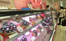 バレンタイン商戦本格化 東武宇都宮百貨店