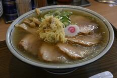 行列も納得の味　生姜チャーシューメン　佐野ぎょうざ生姜らーめん 井岡屋…