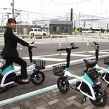 ＬＲＴ利用拡大探る　芳賀町がシェアサイクル実証実験開始　町内２カ所に1…
