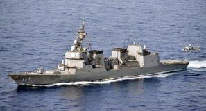 【独自】中国、海自艦に警告射撃２発