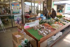 地域に愛される直売所に　葛生農産物直売所　ＪＡ佐野