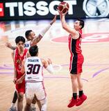 日本大勝、決勝トーナメントへ
