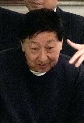 警視庁目白署に入る長沢恵一容疑者=8日