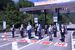 交通安全祈願をする出席者ら