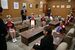 栃木市役所で大会の結果を報告するメンバー