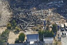 下関の寺で火災、２人死亡