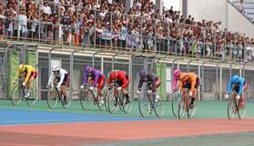 競輪、寺崎・深谷らが決勝進出