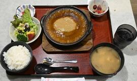 土鍋にうま味凝縮ソース