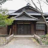 水曜日のダウンタウン「名探偵津田」ロケ地にも　旧秋元別邸（群馬・館林）を“聖地巡礼”　１万株のツツジも注目