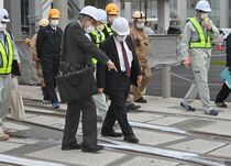 ＬＲＴ脱線で専門家が調査