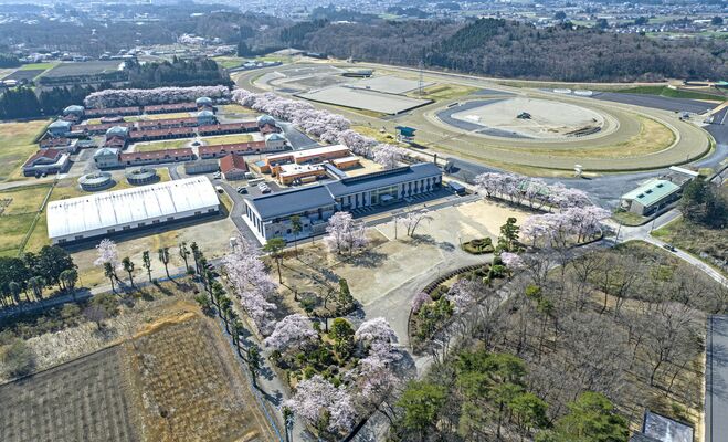 東京ドーム約６・５個分もの広大な面積を有する地方競馬教養センター