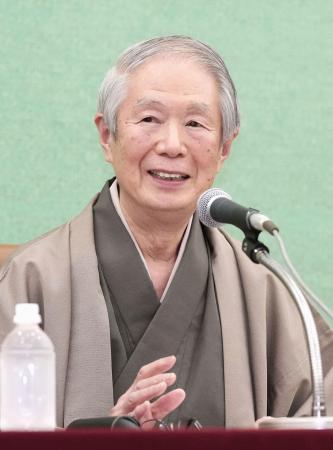 記者会見する大槻文蔵=5月30日、東京・内幸町の日本記者クラブ