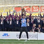 快進撃支えた攻撃的戦術　６発完勝、17戦負けなしでＪ３へ　栃木シティ悲…