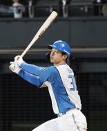 ハム石井、４番で４安打