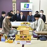 棋王戦第４局　昼食休憩終了し、対局を再開　