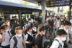 ＬＲＴ平日営業初日