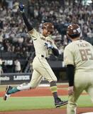 ハム 初回先頭から ４連発　