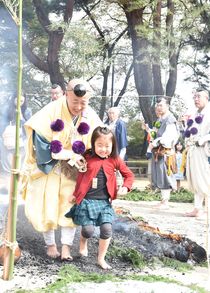 大田原・成田山の火渡り
