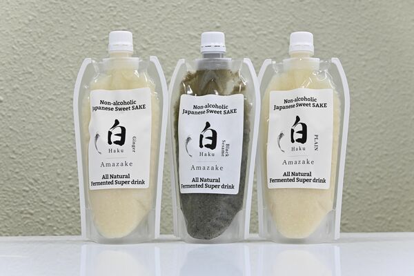 ファーメントベースが米国に輸出した甘酒「白（Ｈａｋｕ）」＝宇都宮市