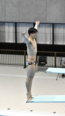 大会に向け黙々と練習を積む須山（日本水泳振興会宇都宮）＝日環アリーナ栃木屋内水泳場、加藤竜矢撮影