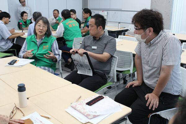 防災士や関係者が参加した意見交換会=2023年9月、宇都宮大