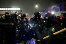 【トランプ政権の不法移民対策】米国人射殺で揺らぐ看板