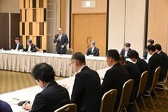 作付け転換の支援など要請