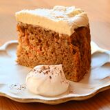 心和む、しっとり食感　キャッサバキャロットケーキ　Butch cafe（上三川）