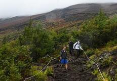 富士山、遭難者４割減