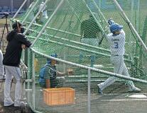 ４番郡司手締め「緊張感と活気」