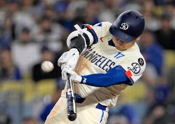 大谷、２戦連発の５３号ソロ
