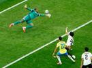 Ｗ杯日本、ブラジルに逆転負け　１―２、１６強届かず