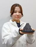 鋳物の「お香立て」、新入社員が開発