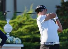 久常涼が単独首位スタート