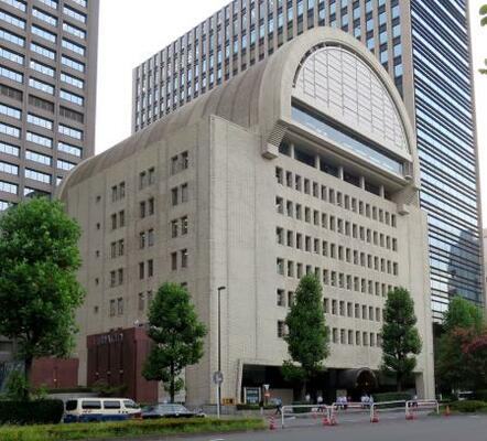 　日本新聞協会の入るビル＝東京・内幸町