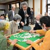 交流深めながら「頭の体操」　健康マージャン初心者教室を初開催、プロが直接指導　宇都宮