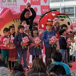 鹿沼「ベリーちゃん」のテーマソングできました　宇崎竜童さんの弟子・大仏…