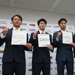 バックスFW３人が新入団会見　元日本代表の鈴木円らが抱負
