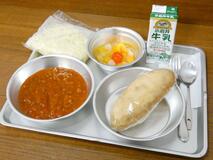 【推しの逸品】“あの頃”よみがえる味　学校給食ランチ　パンデパルク南図書館店（宇都宮）