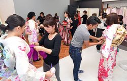 成人式への着付け練習会