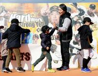 巨人、能登支援に募金活動