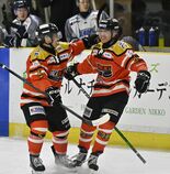 バックス「新年への弾みになる」逆転勝利　東北に６－３、３連勝で年内締め…