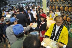 「にっこり」ナシ大田市場でPR　東京