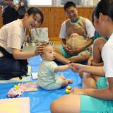 鹿沼市の中学3年生と赤ちゃんが交流　14歳が実感した「親の苦労」と「命の尊さ」